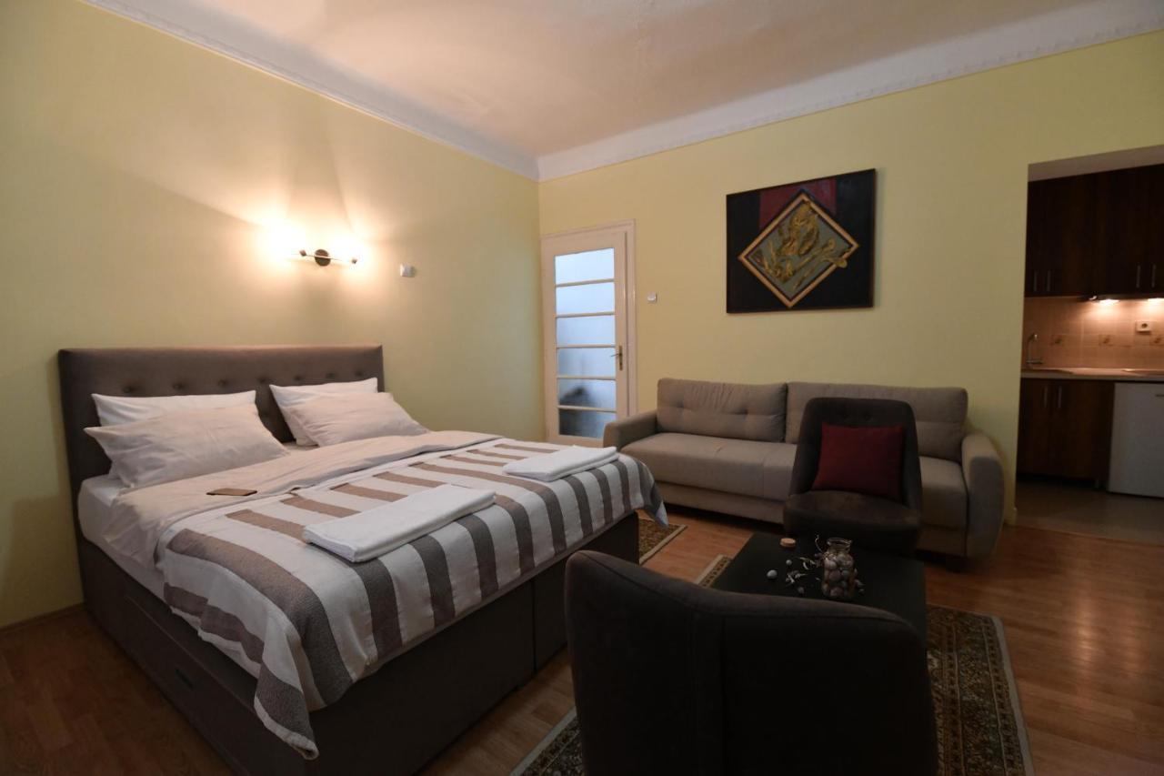 Apartment Nikola Белград Екстер'єр фото